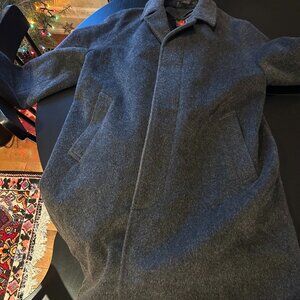 🧥✨ McLaren Men’s Wool Coat – Size 32 (Made in the British Isles) ✨🧥
